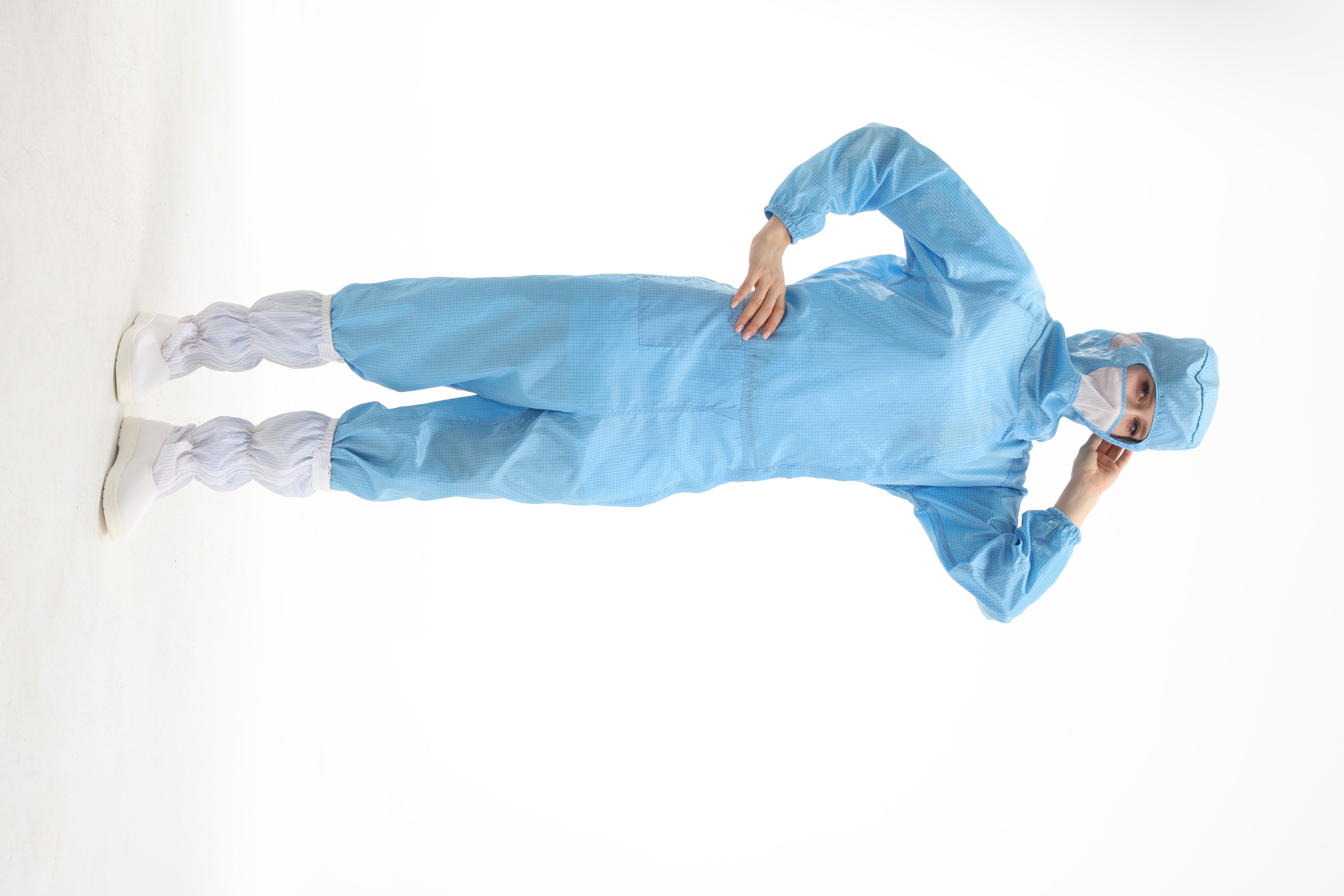 The principle of antistatic clothes is to eliminate static electricity using